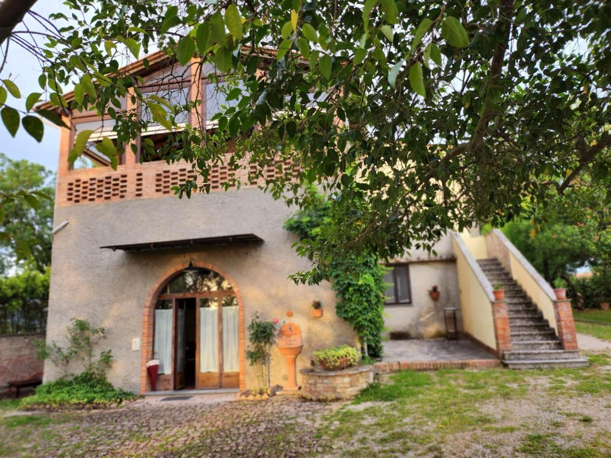 Il Giuggiolo - La Collina Della Quiete Bed & Breakfast Certaldo Eksteriør bilde